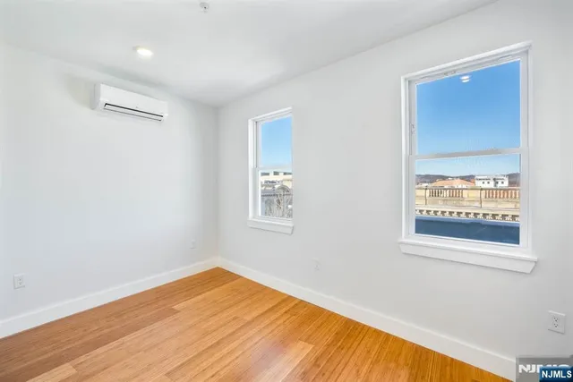 $2,150 | 100 North Avenue, Unit 10, Plainfield, NJ 07060