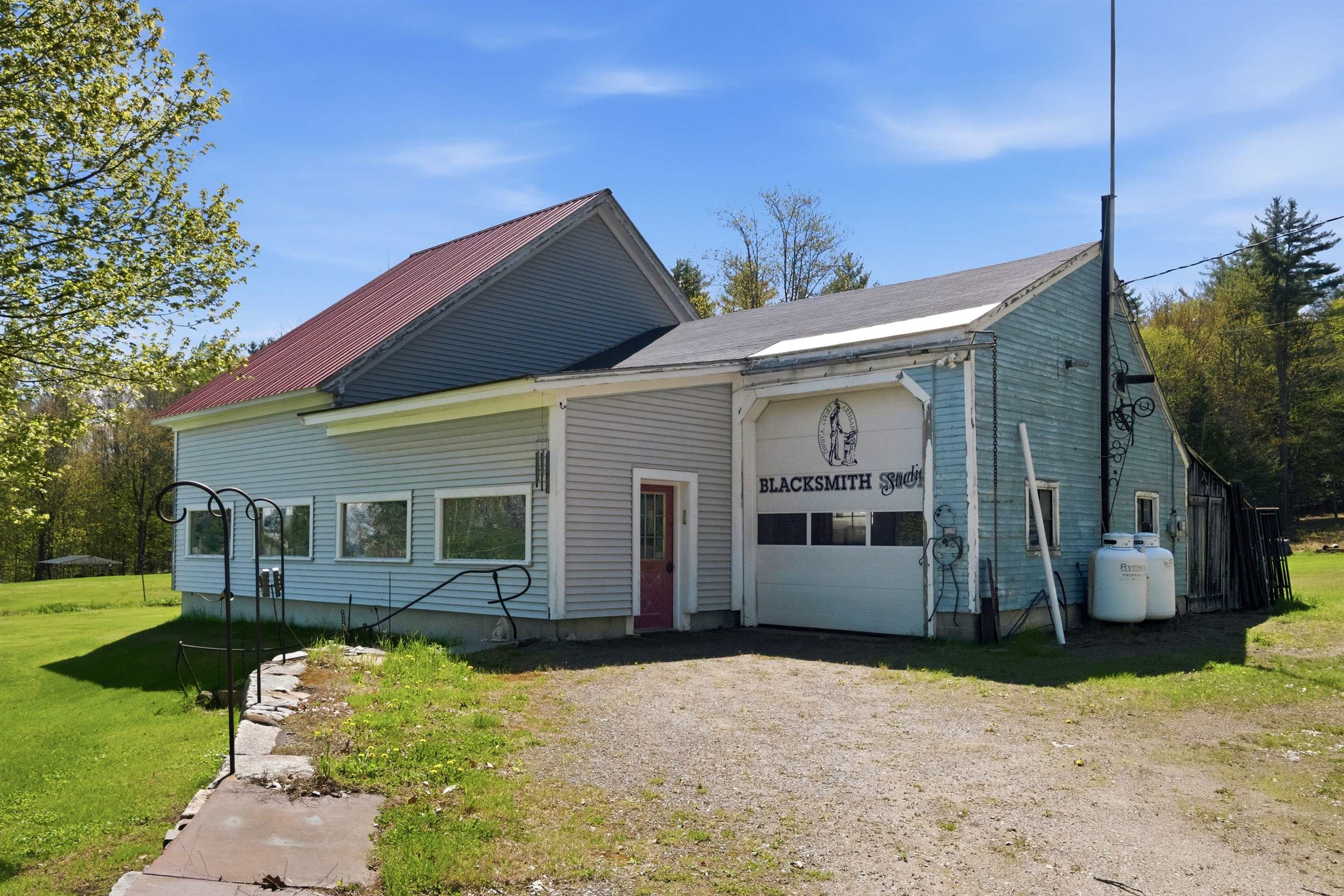 291 Bay Hill Road Northfield, NH 03276 - Photo 7 of 60
