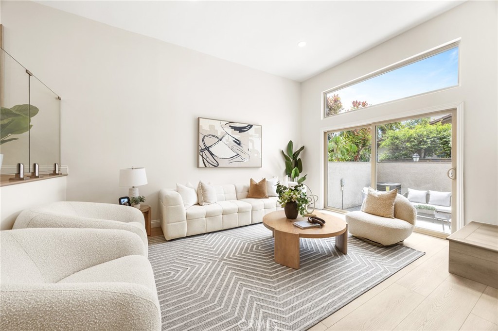 3 Moon Shadow, Unit 2 Irvine, CA 92603 - Photo 10 of 40