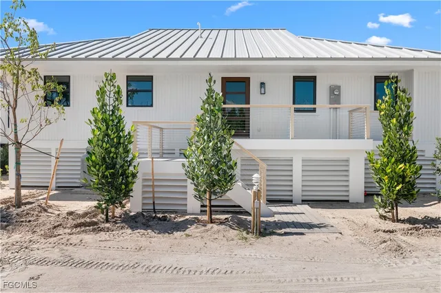 $4,850,000 | 24 Beach Homes, Captiva, FL 33924