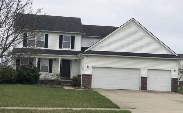 $2,850 | 4838 Sycamore Drive, Ypsilanti, MI 48197