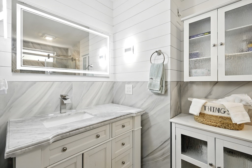 725 Acacia Road Vero Beach, FL 32963 - Photo 14 of 32