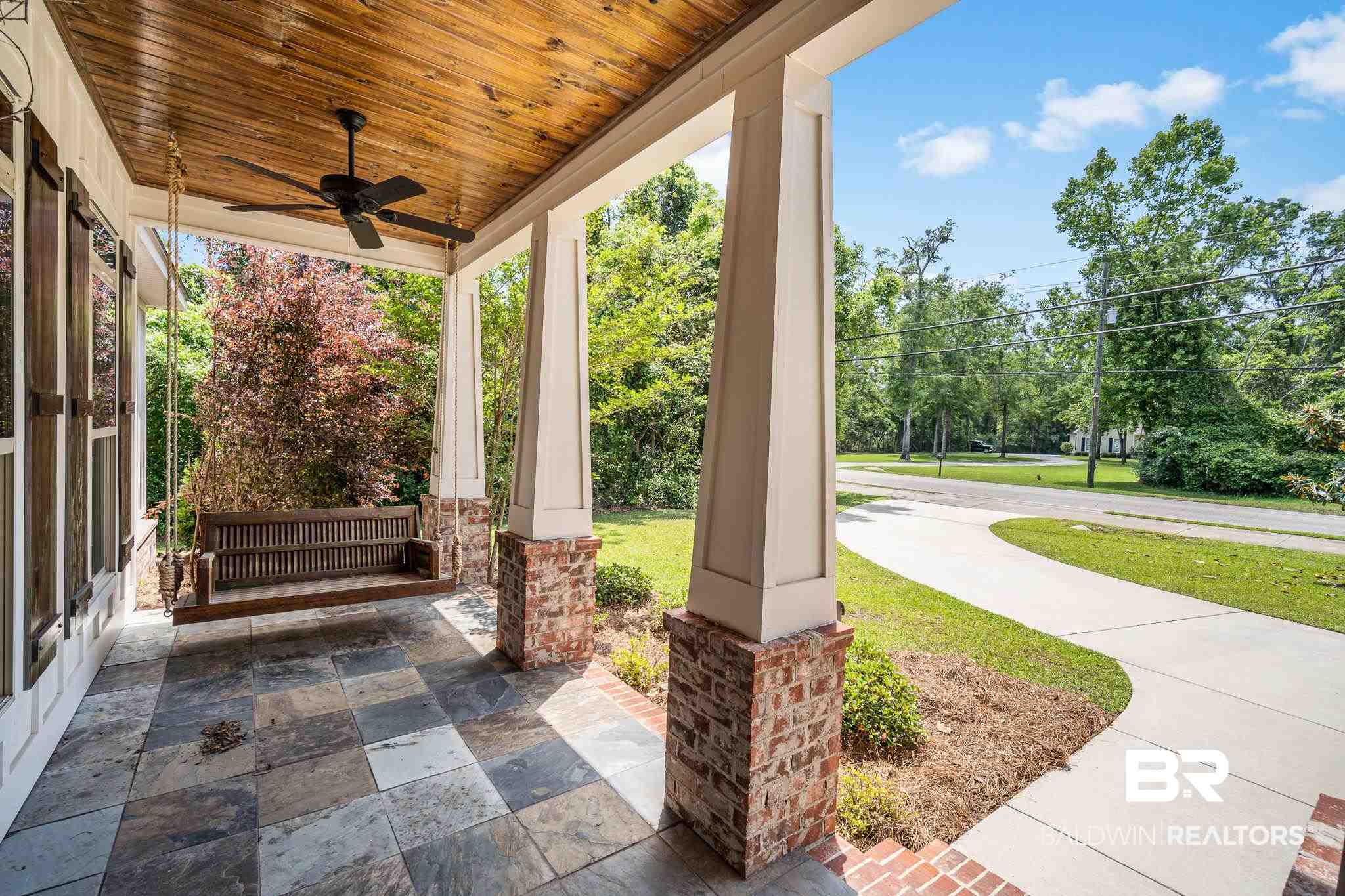 910 Main Street Daphne, AL 36526 - Photo 32 of 36