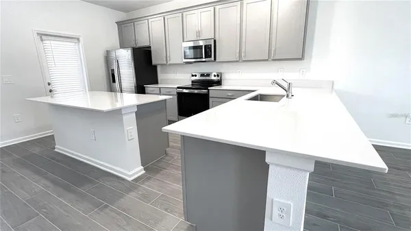 $2,300 | 1663 Cross Prairie Parkway, Kissimmee, FL 34744