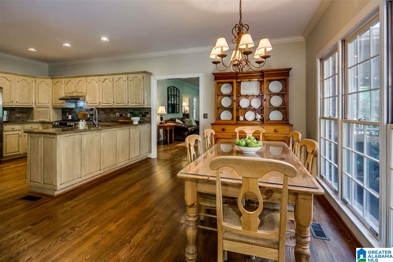 2572 Dolly Ridge Road Birmingham, AL 35243 - Photo 14 of 49