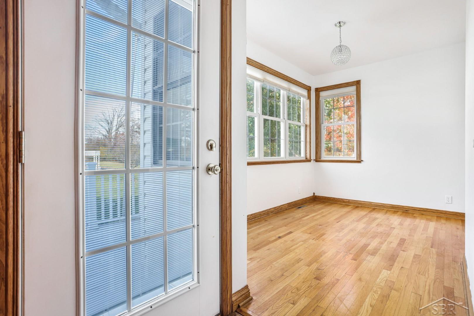 7480 McCarty Road Saginaw, MI 48603 - Photo 23 of 72 50109066-22.JPG