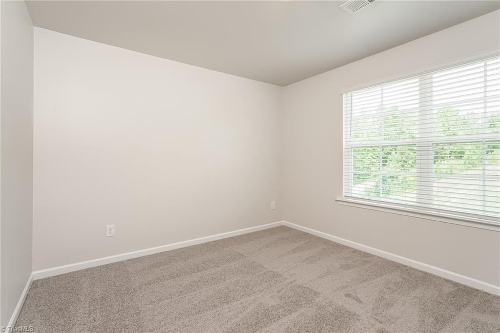 114 Ovada Avenue Lexington, NC 27295 - Photo 11 of 17