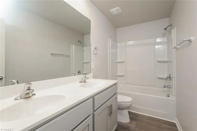 $2,160 | 114 Ovada Avenue, Lexington, NC 27295