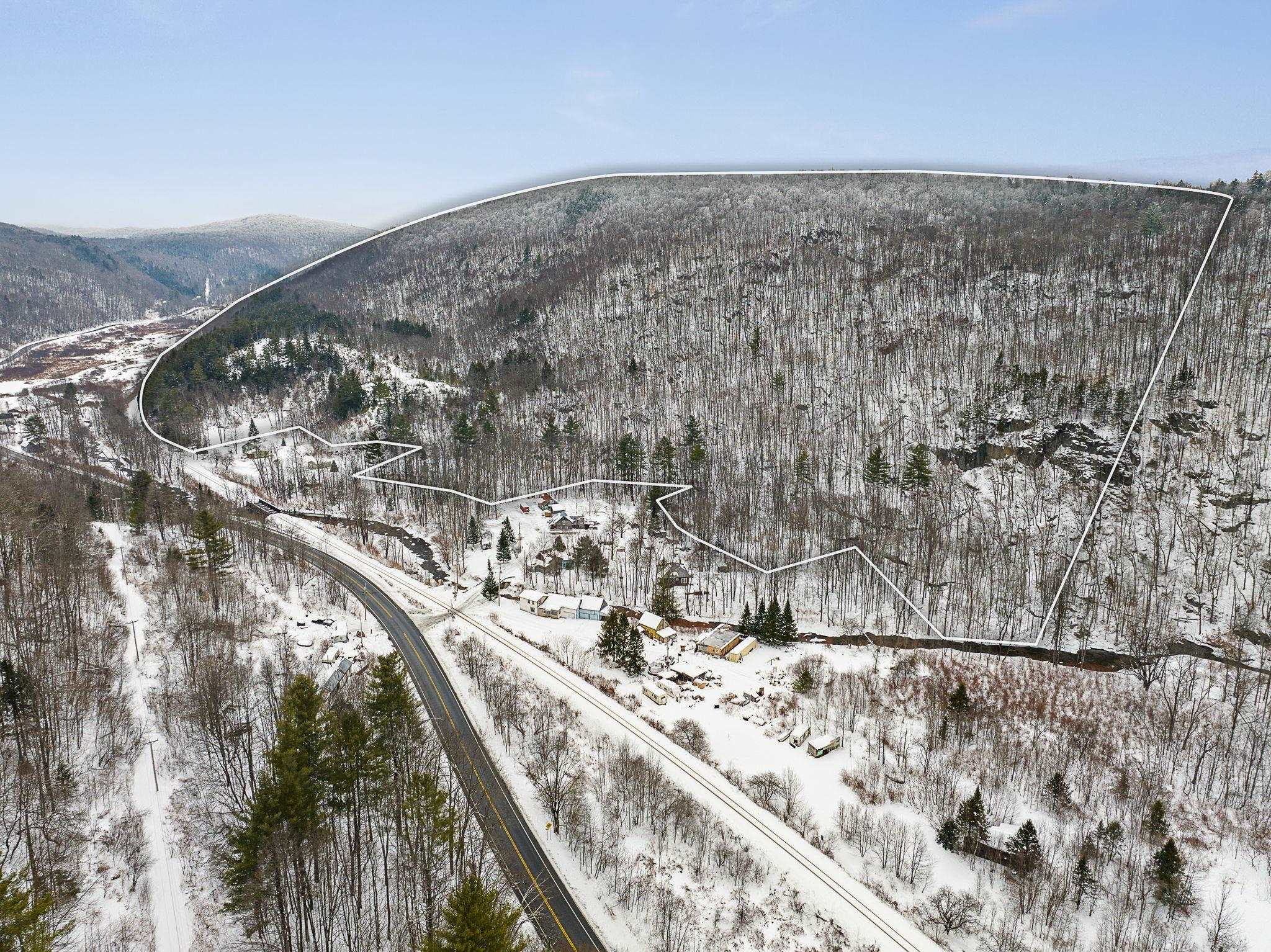 527 Highway 12A Roxbury, VT 05669 - Photo 2 of 17