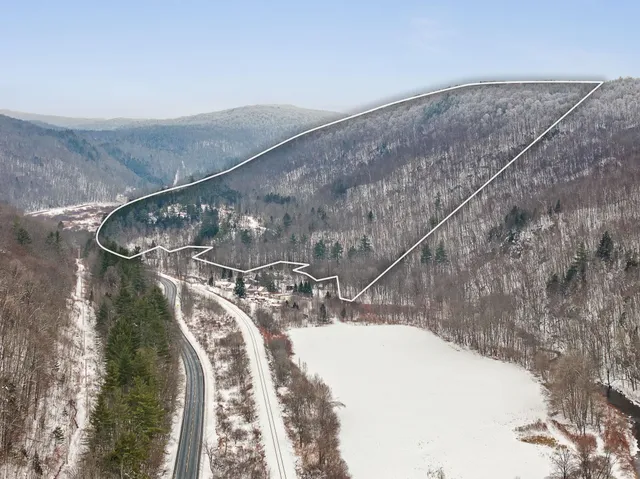 $400,000 | 527 Highway 12A, Granville, VT 05669