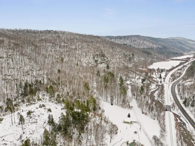$400,000 | 527 Highway 12A, Granville, VT 05669