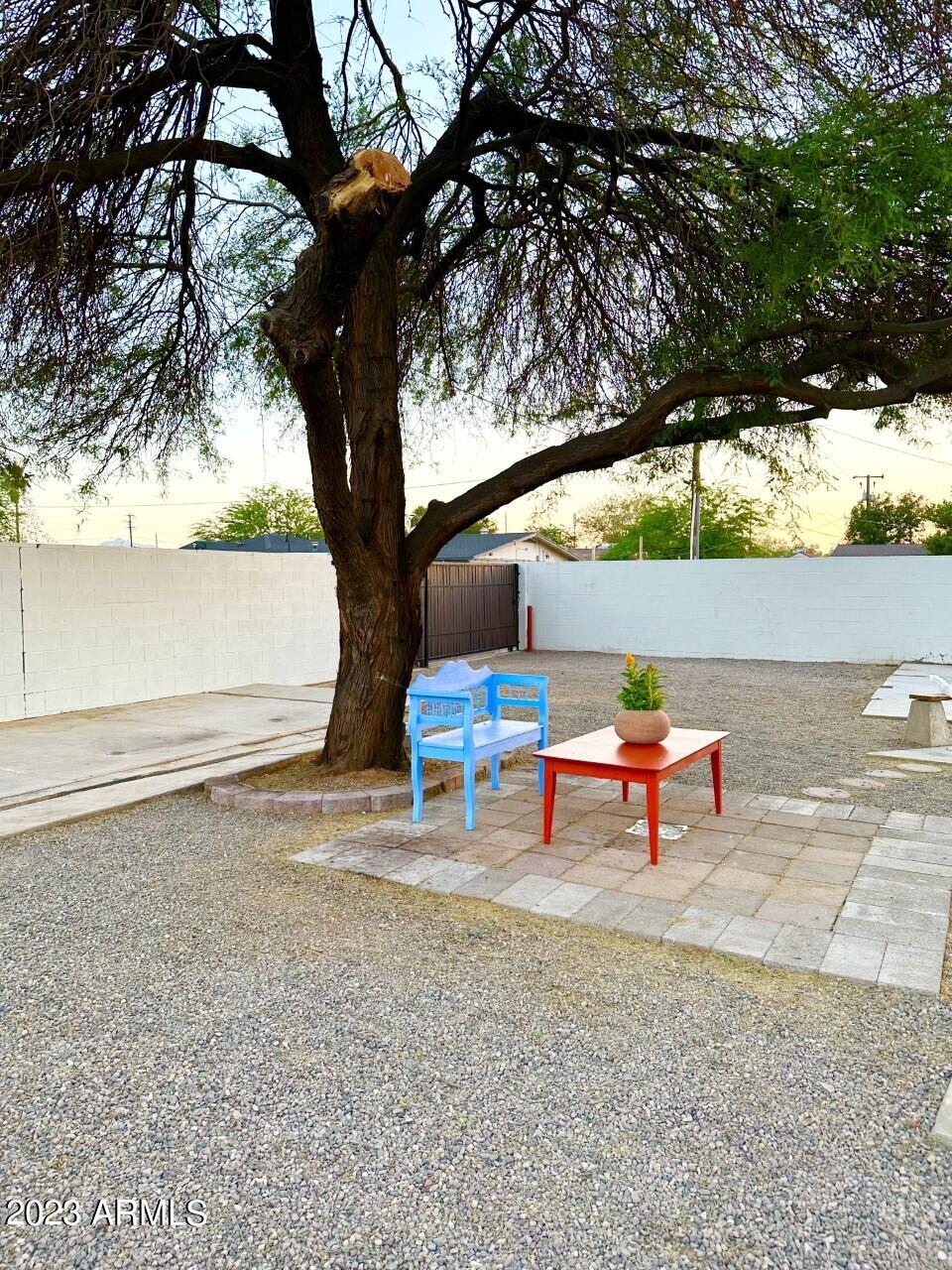 2547 West Adams Street Phoenix, AZ 85009 - Photo 28 of 42 Tranquility in the morning