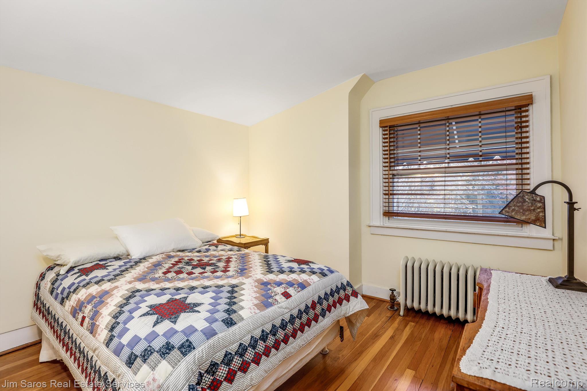 808 Barrington Road Grosse Pointe, MI 48230 - Photo 20 of 28 Gallery Image 20