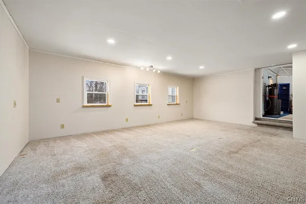$184,900 | 3145 Simmons Road, Augusta, NY 13477