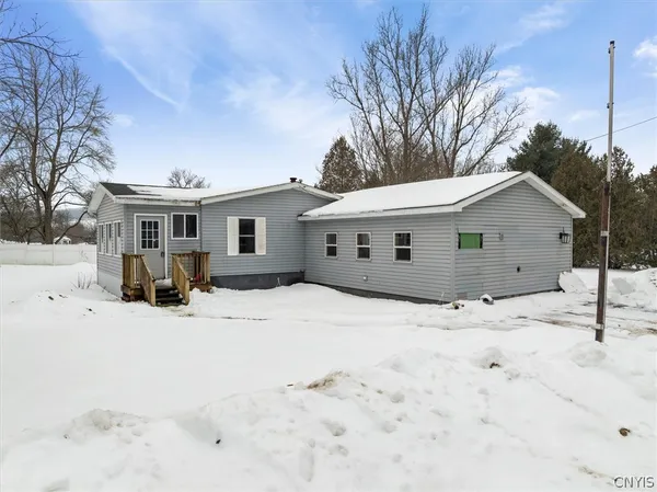 $184,900 | 3145 Simmons Road, Augusta, NY 13477