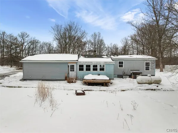$184,900 | 3145 Simmons Road, Augusta, NY 13477
