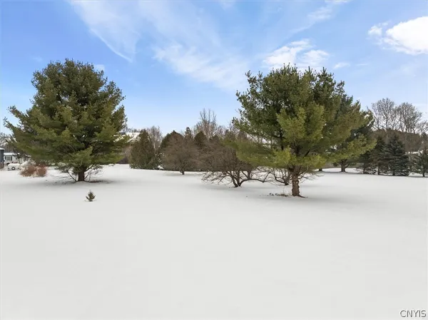 $184,900 | 3145 Simmons Road, Augusta, NY 13477