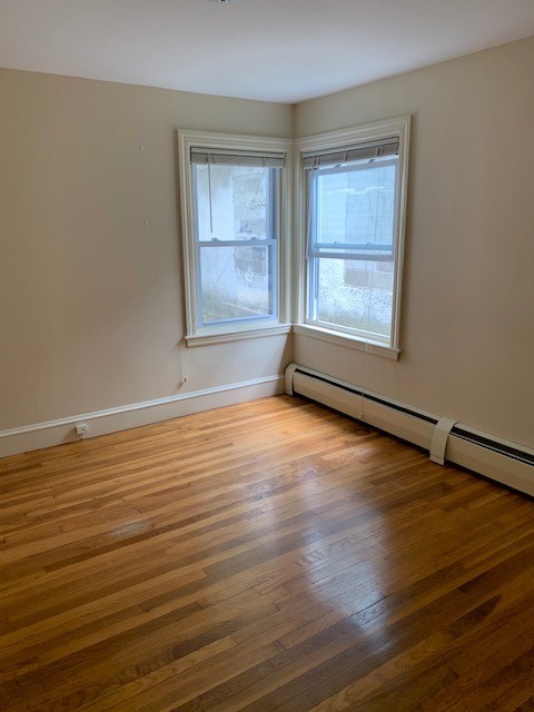 91 Sterling Street Pawtucket, RI 02860 - Photo 22 of 34 1st Right living
