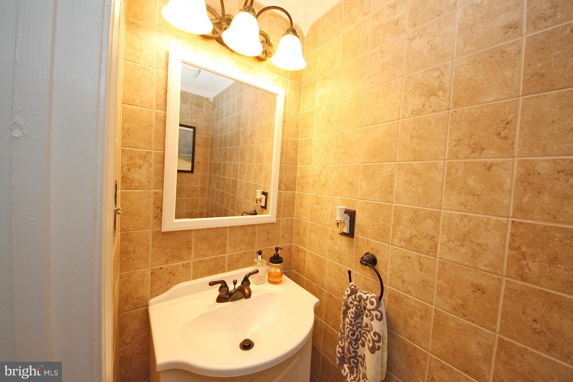 9326 Northgate Road Laurel, MD 20723 - Photo 13 of 30 Powder Room