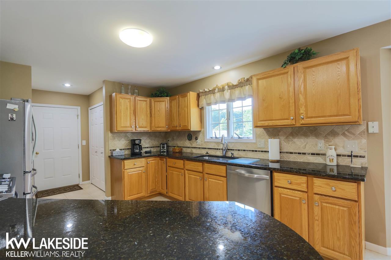 465 Mack Road Leonard, MI 48367 - Photo 34 of 84