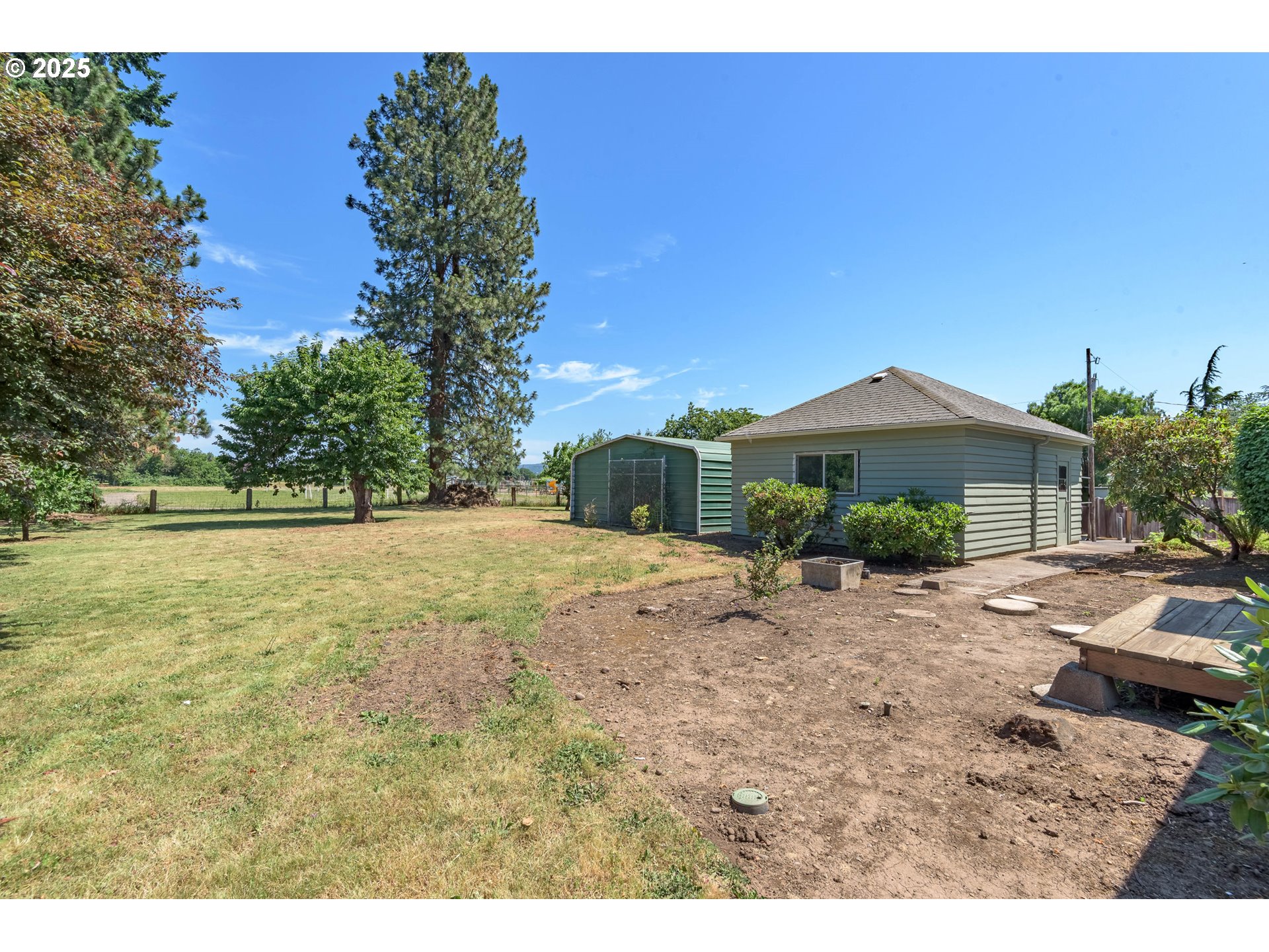 91225 Coburg Road Eugene, OR 97408 - Photo 40 of 46 Deck