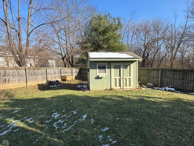 $356,000 | 7202 Bethel Court, Avon, IN 46123