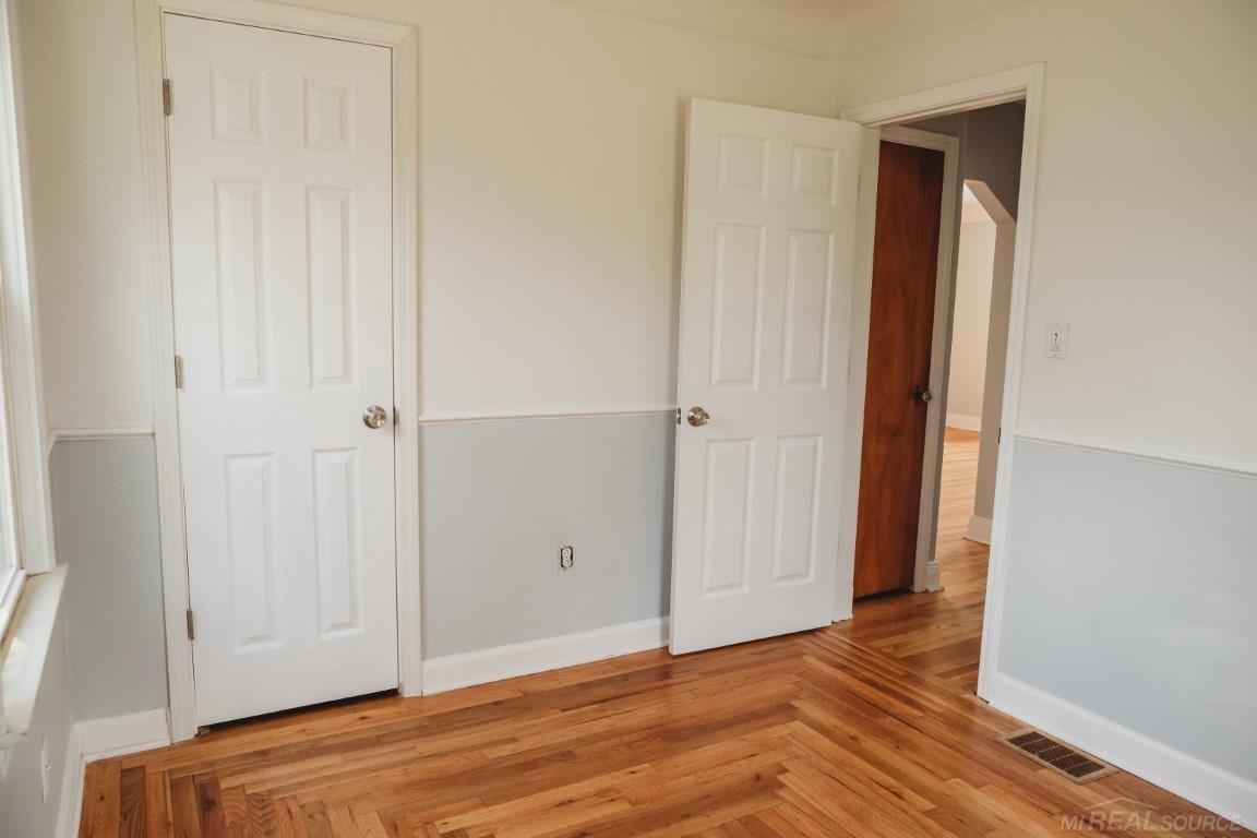2363 East Maple Road Troy, MI 48083 - Photo 6 of 31