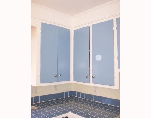 86 Lepes Road Tiverton, RI 02878 - Photo 4 of 12 Kitchen.