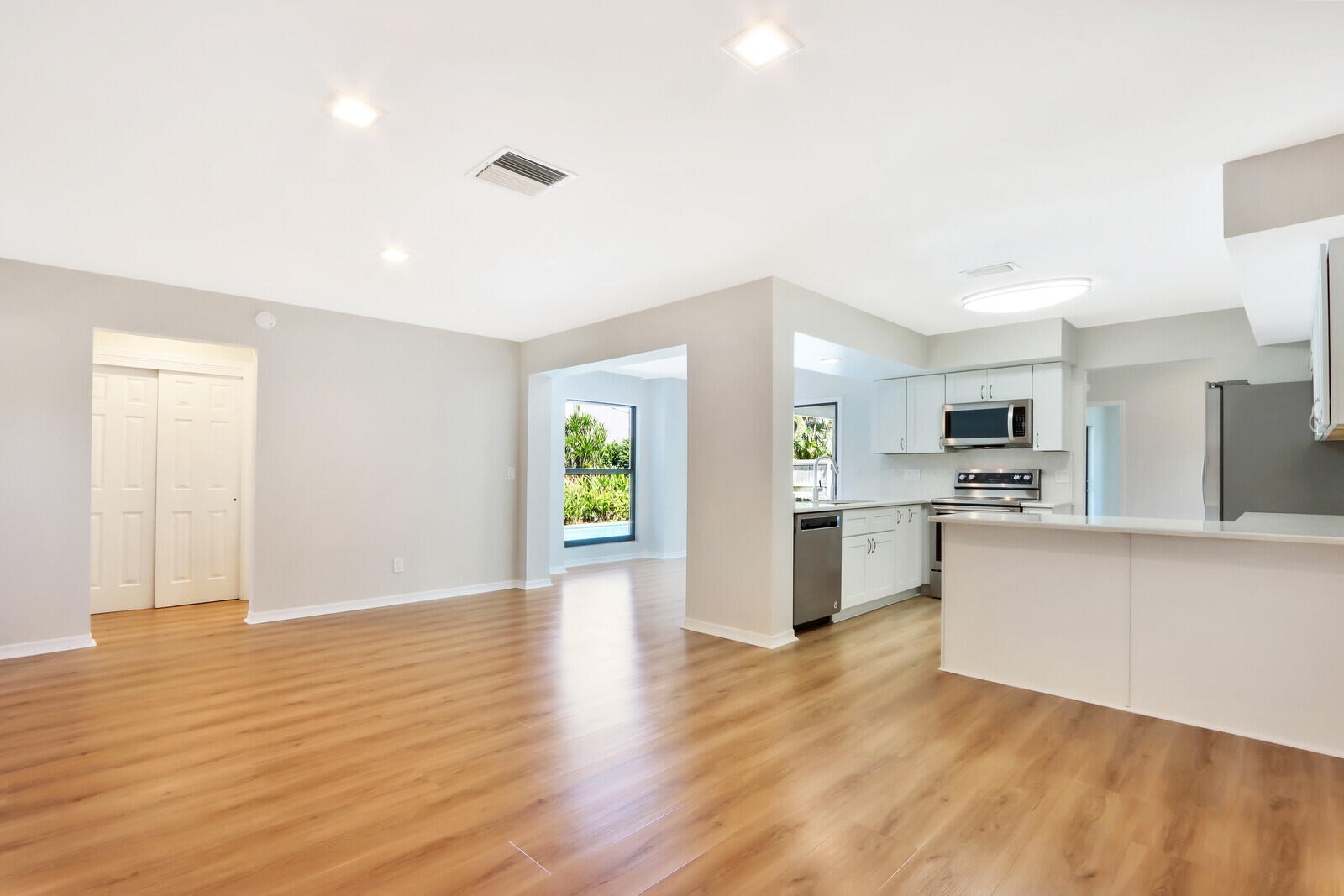 85 Hickory Hill Road Jupiter, FL 33469 - Photo 22 of 43 21_Image_21_mls