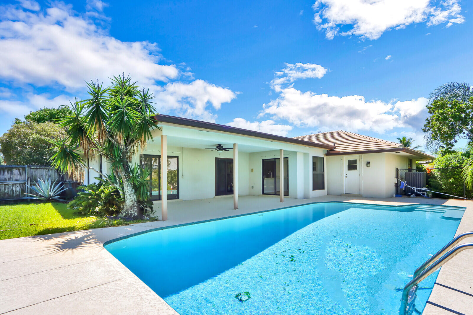 85 Hickory Hill Road Jupiter, FL 33469 - Photo 35 of 43 40_Image_40_mls