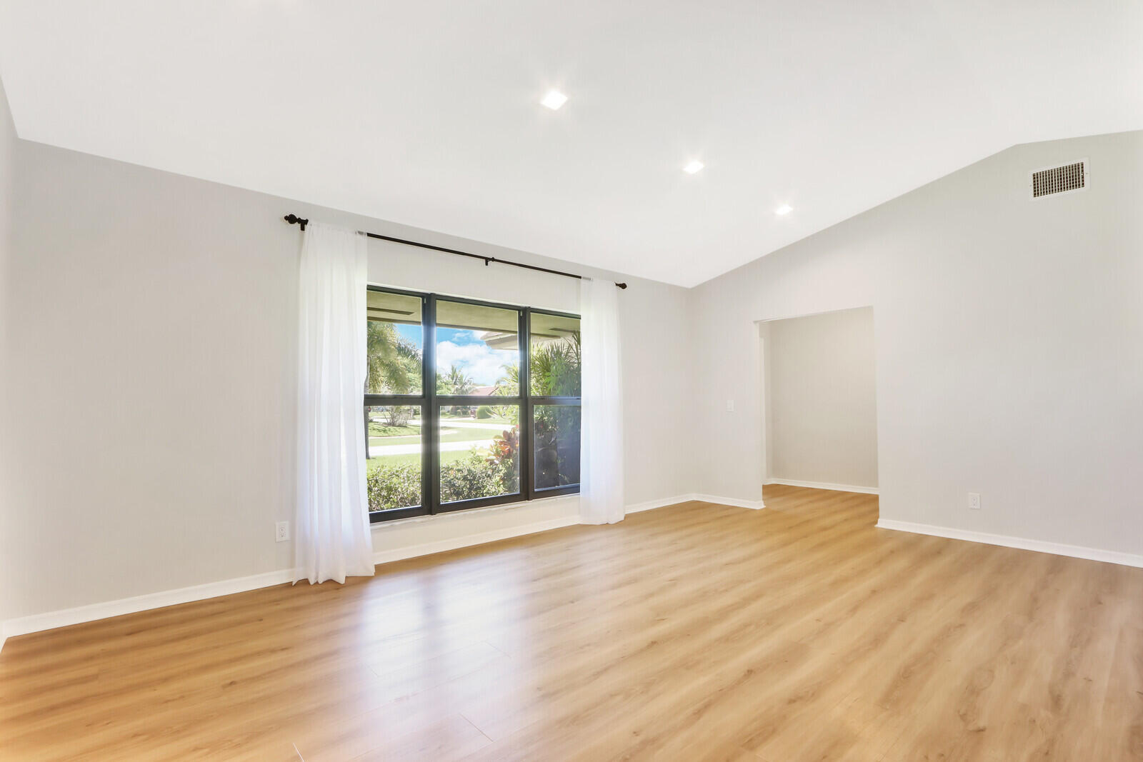 85 Hickory Hill Road Jupiter, FL 33469 - Photo 10 of 43 07_Image_7_mls