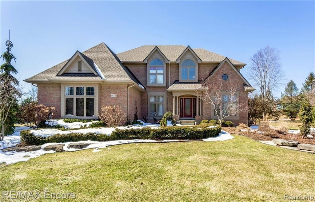 6620 Ridgewood Court Clarkston, MI 48348 - Photo 3 of 33