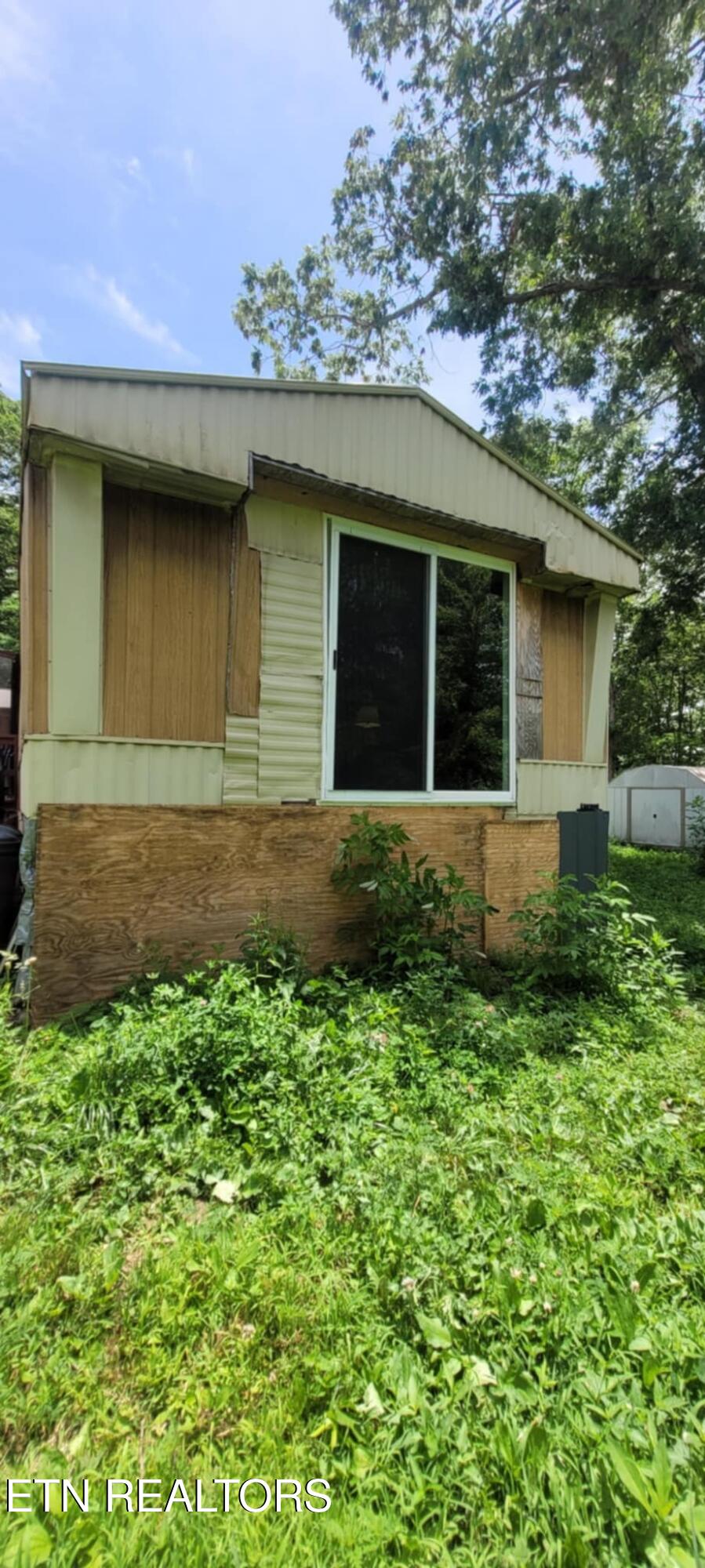 1588 Big Ridge Road Spring City, TN 37381 - Photo 23 of 31 Messenger_creation_EF6E1049-04B7-47EB-AC