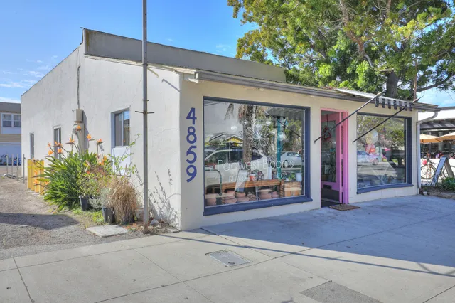 $2,500,000 | 4869 Carpinteria Avenue, Carpinteria, CA 93013