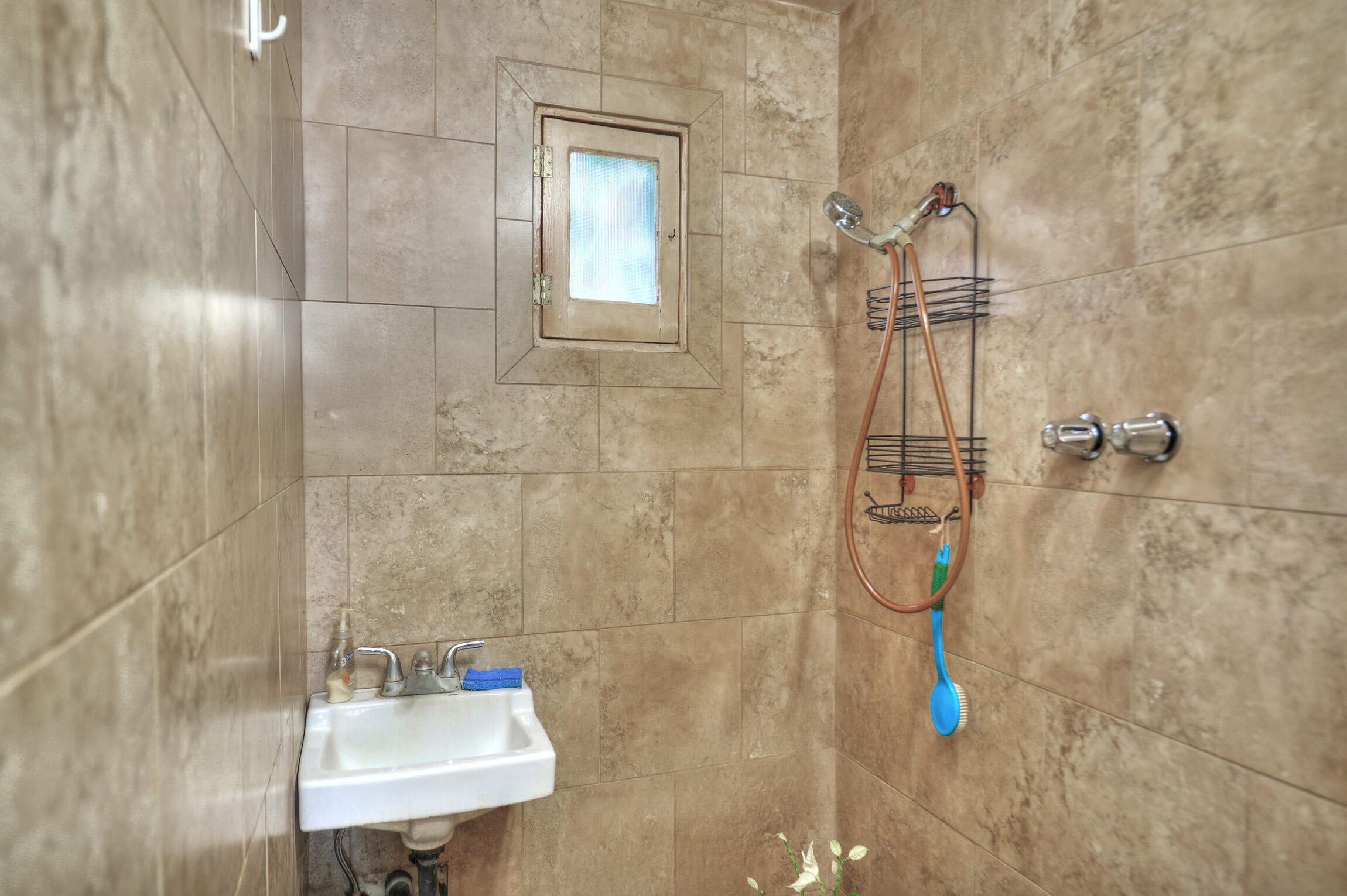 4869 Carpinteria Avenue Carpinteria, CA 93013 - Photo 31 of 51 IMG_9463_4_5_Enhancer