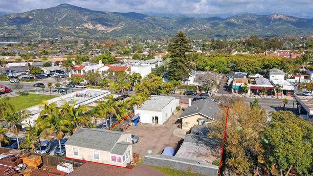 $2,500,000 | 4869 Carpinteria Avenue, Carpinteria, CA 93013