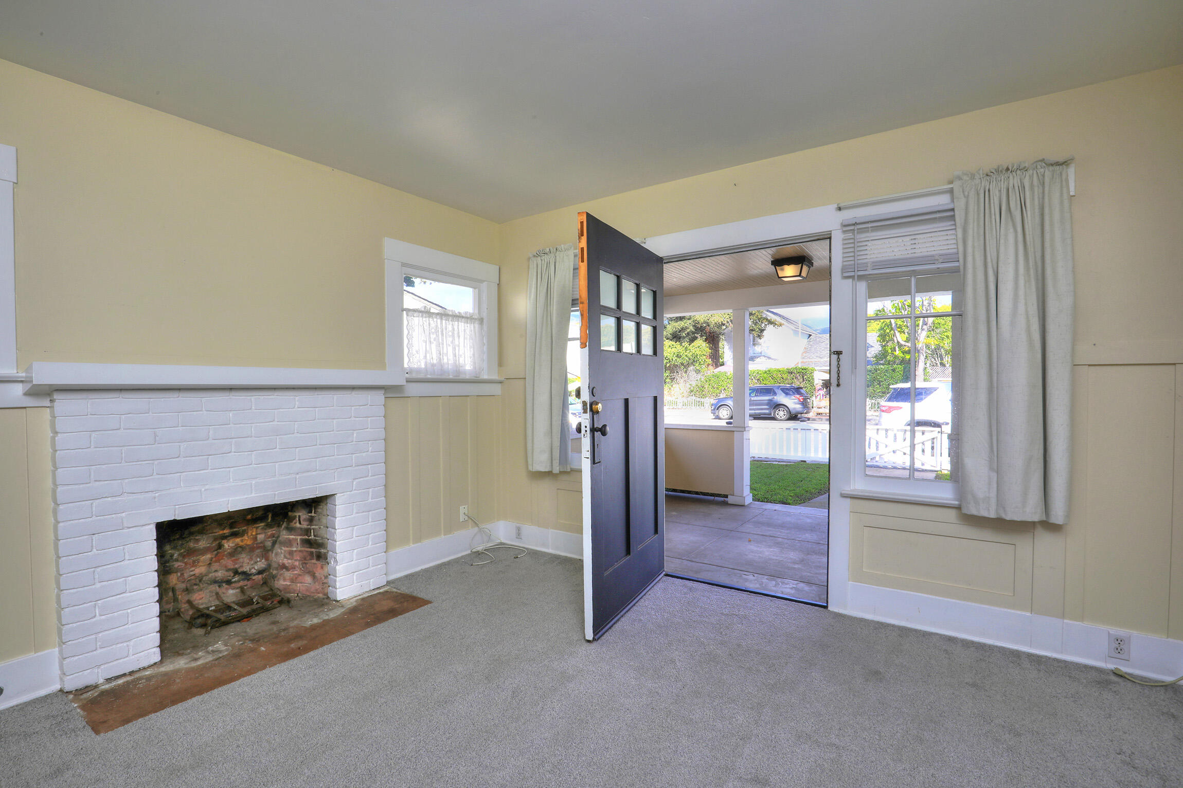 4869 Carpinteria Avenue Carpinteria, CA 93013 - Photo 9 of 47 4869-A