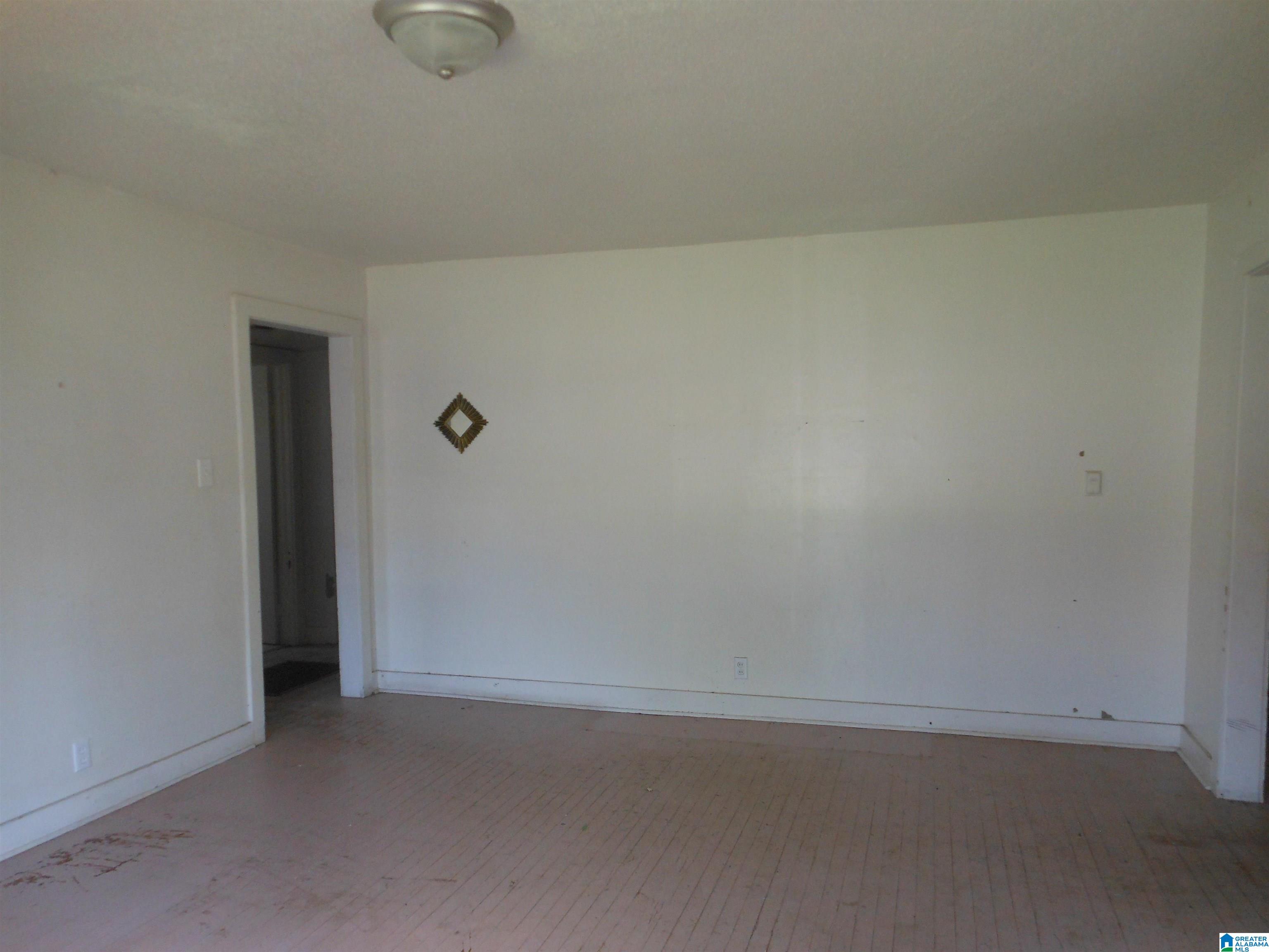 5721 Monte Sano Road Birmingham, AL 35228 - Photo 4 of 17