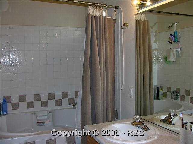 5348 Rondo Way Colorado Springs, CO 80911 - Photo 8 of 16