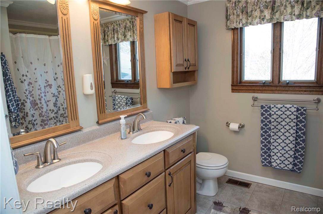 14374 Grafton Road Carleton, MI 48117 - Photo 24 of 38 Grafton27.JPG