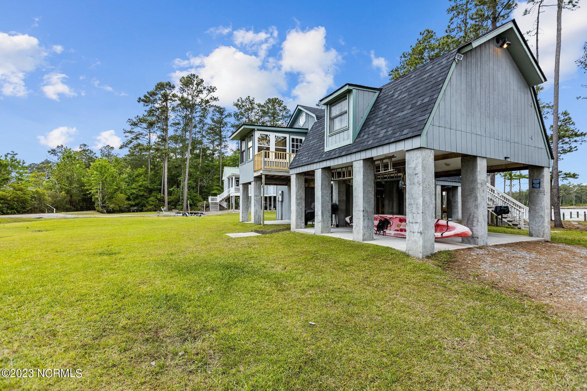 568 Chambers Point Road Belhaven, NC 27810 - Photo 5 of 64 2-web-or-mls-IMGL9464