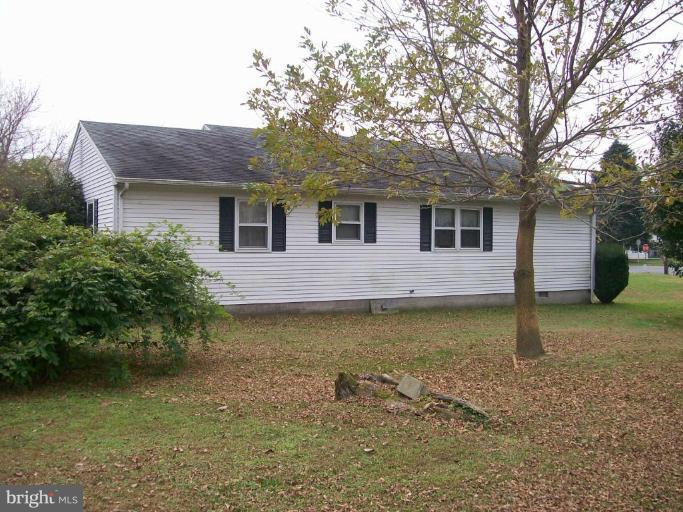 201 Mapleton Street Hurlock, MD 21643 - Photo 6 of 8 Back Yard