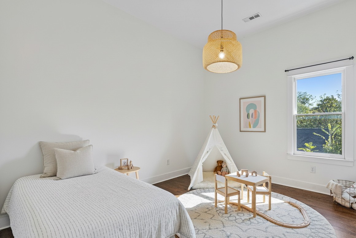 1952 B Porter Road Nashville, TN 37206 - Photo 18 of 42 Gallery Image 18