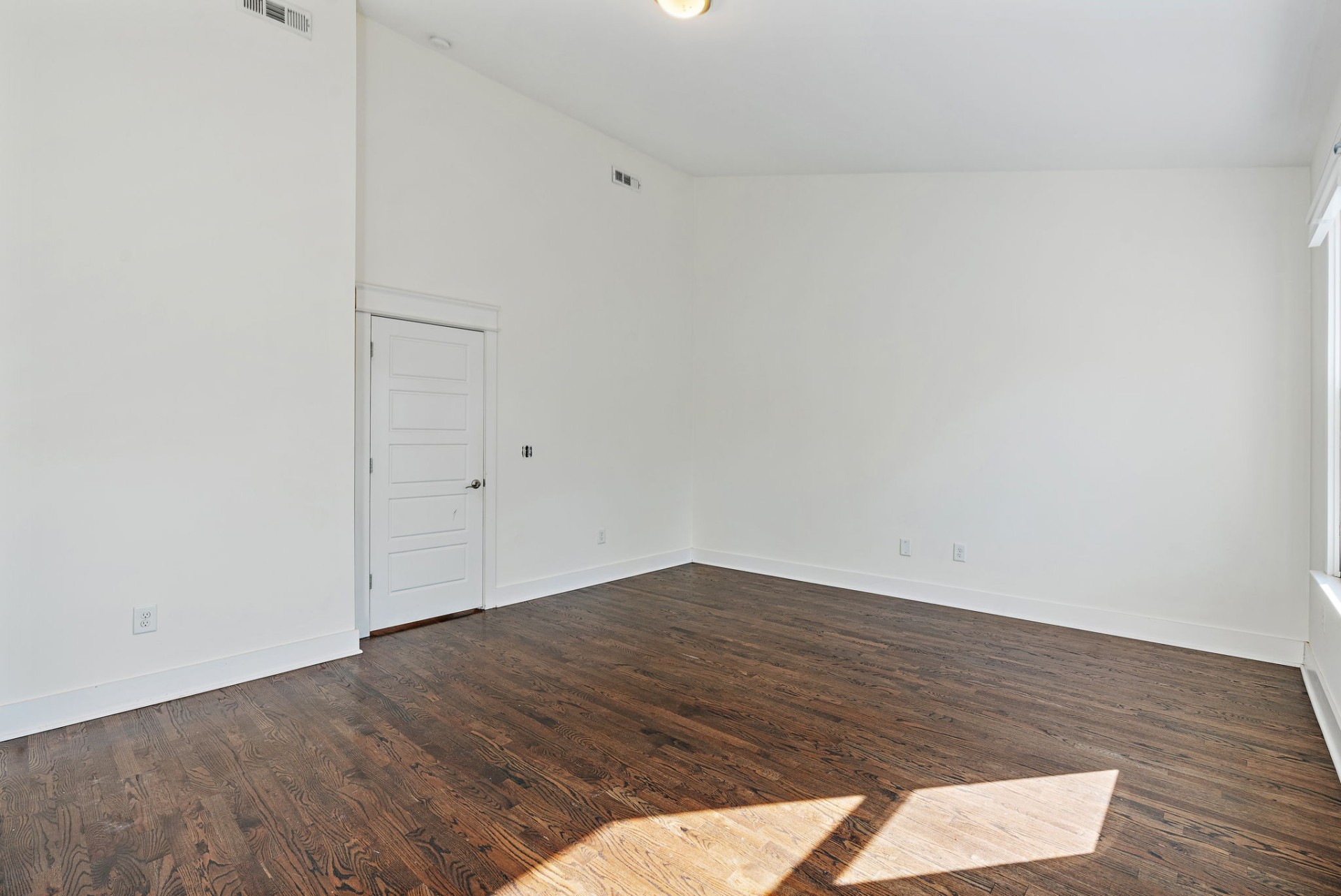 1952 B Porter Road Nashville, TN 37206 - Photo 23 of 42 Gallery Image 23