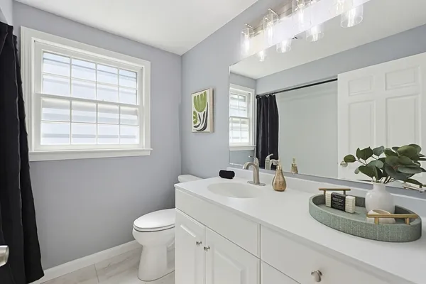 $1,099,000 | 10 Long Ridge Road, Acton, MA 01720