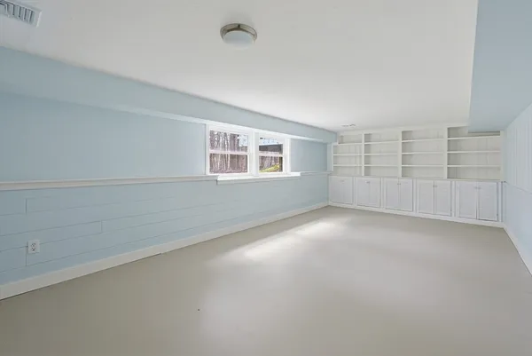 $1,099,000 | 10 Long Ridge Road, Acton, MA 01720