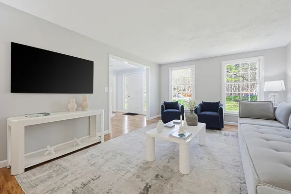 $1,099,000 | 10 Long Ridge Road, Acton, MA 01720