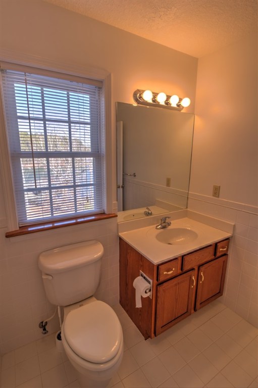 112 Carolina Cove Road Seneca, SC 29672 - Photo 21 of 34 Gallery Image 21
