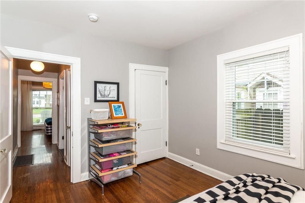 216 Berkley Road Indianapolis, IN 46208 - Photo 17 of 30 Gallery Image 17