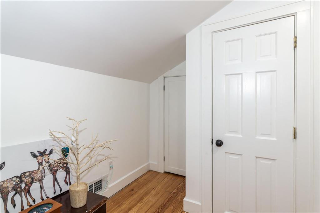 216 Berkley Road Indianapolis, IN 46208 - Photo 25 of 30 Gallery Image 25